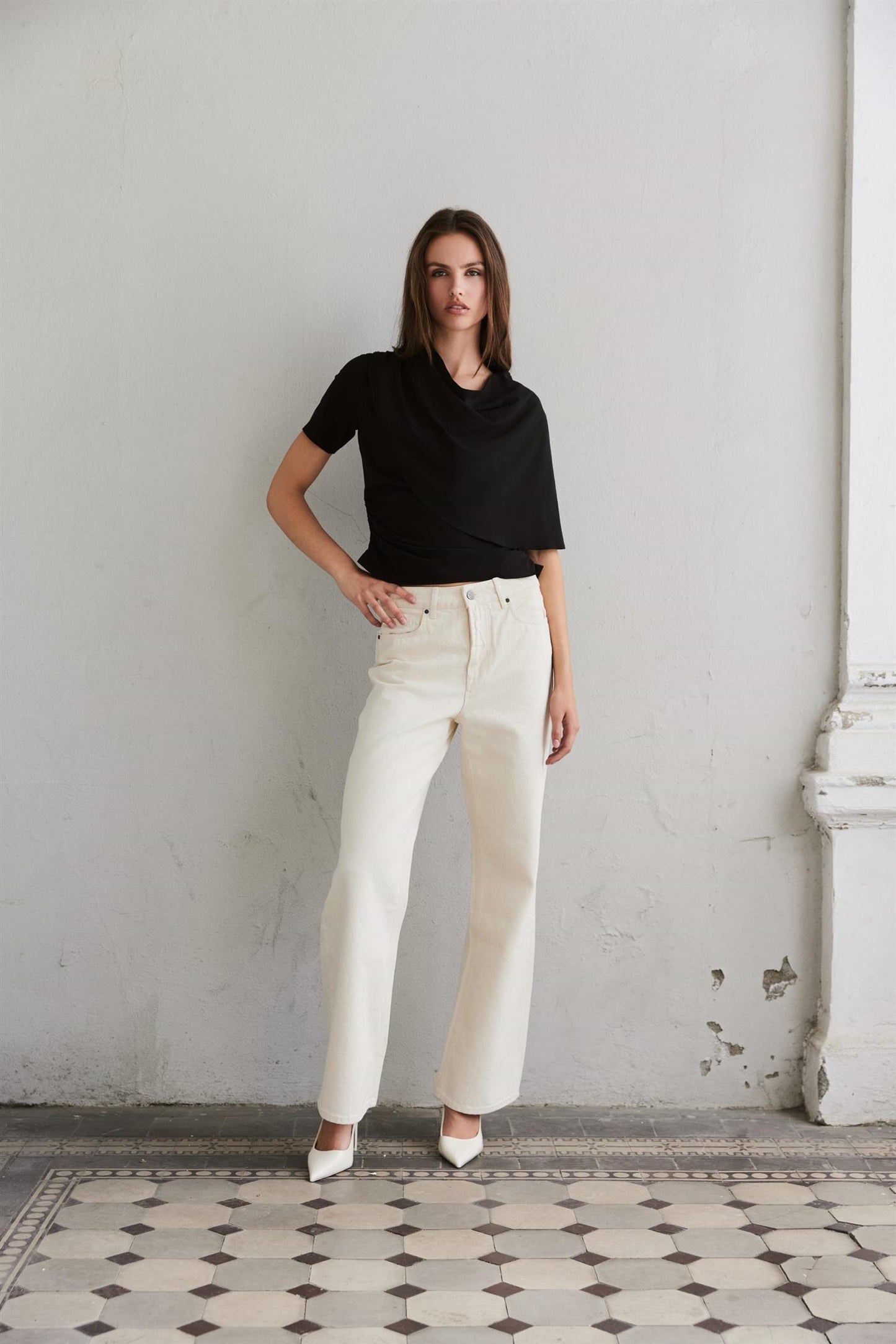 Reign Jeans Ecru.