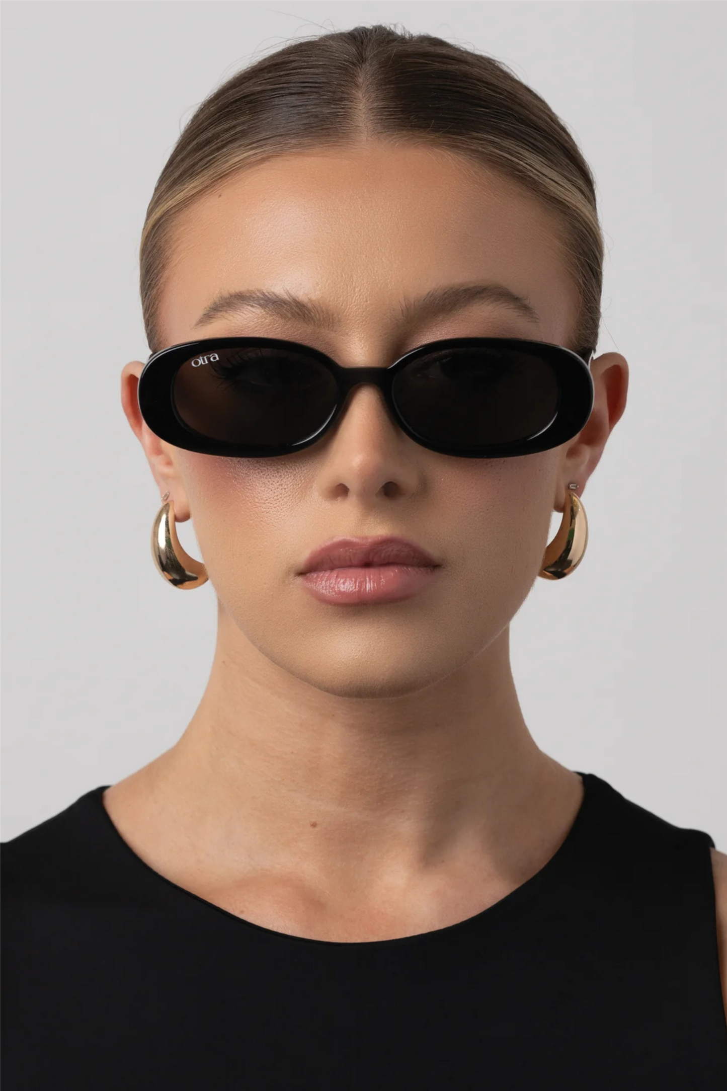 Gina Black/Smoke