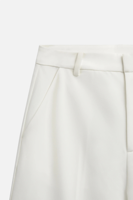 Reign Tailored Extra Wide White