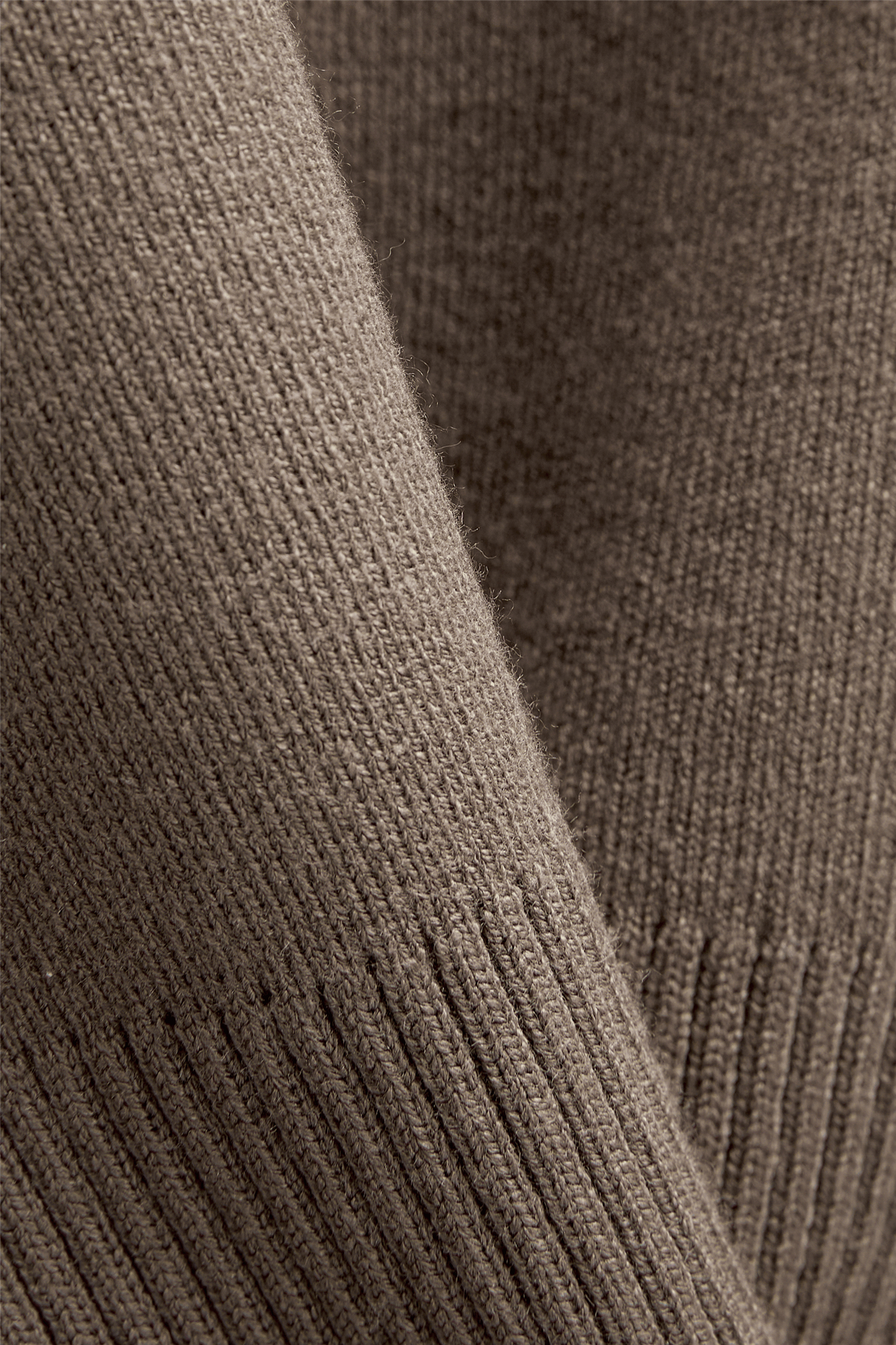 IBEN SERGE ROUNDNECK SWEATER Taupe