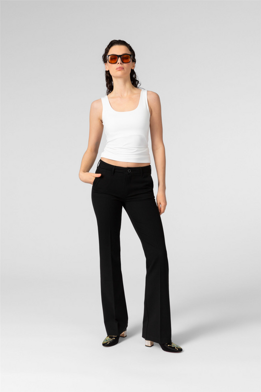 The JENNY Jean Black