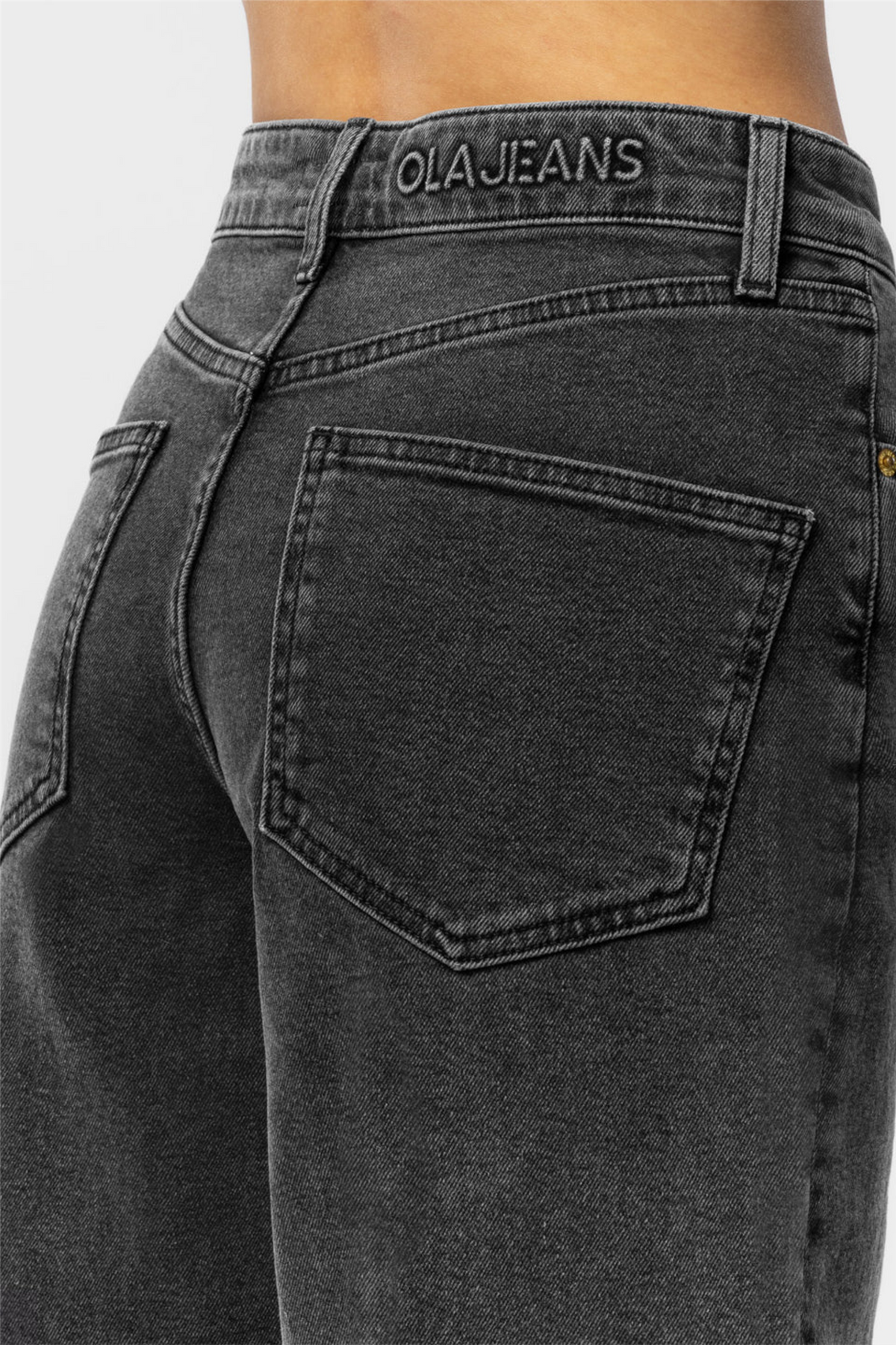 The MIA Jean Washed Black.