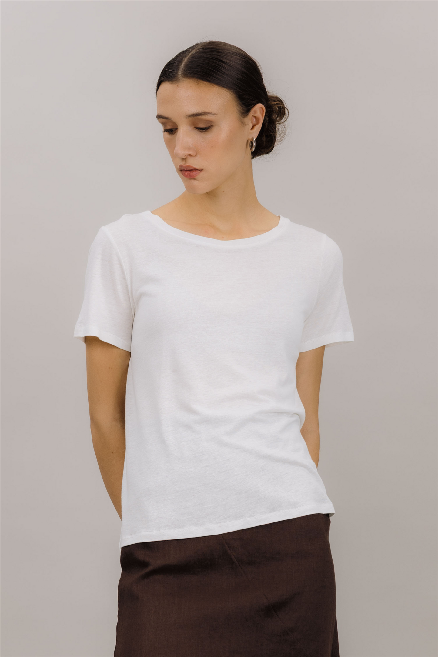 Zaneta Tee White.