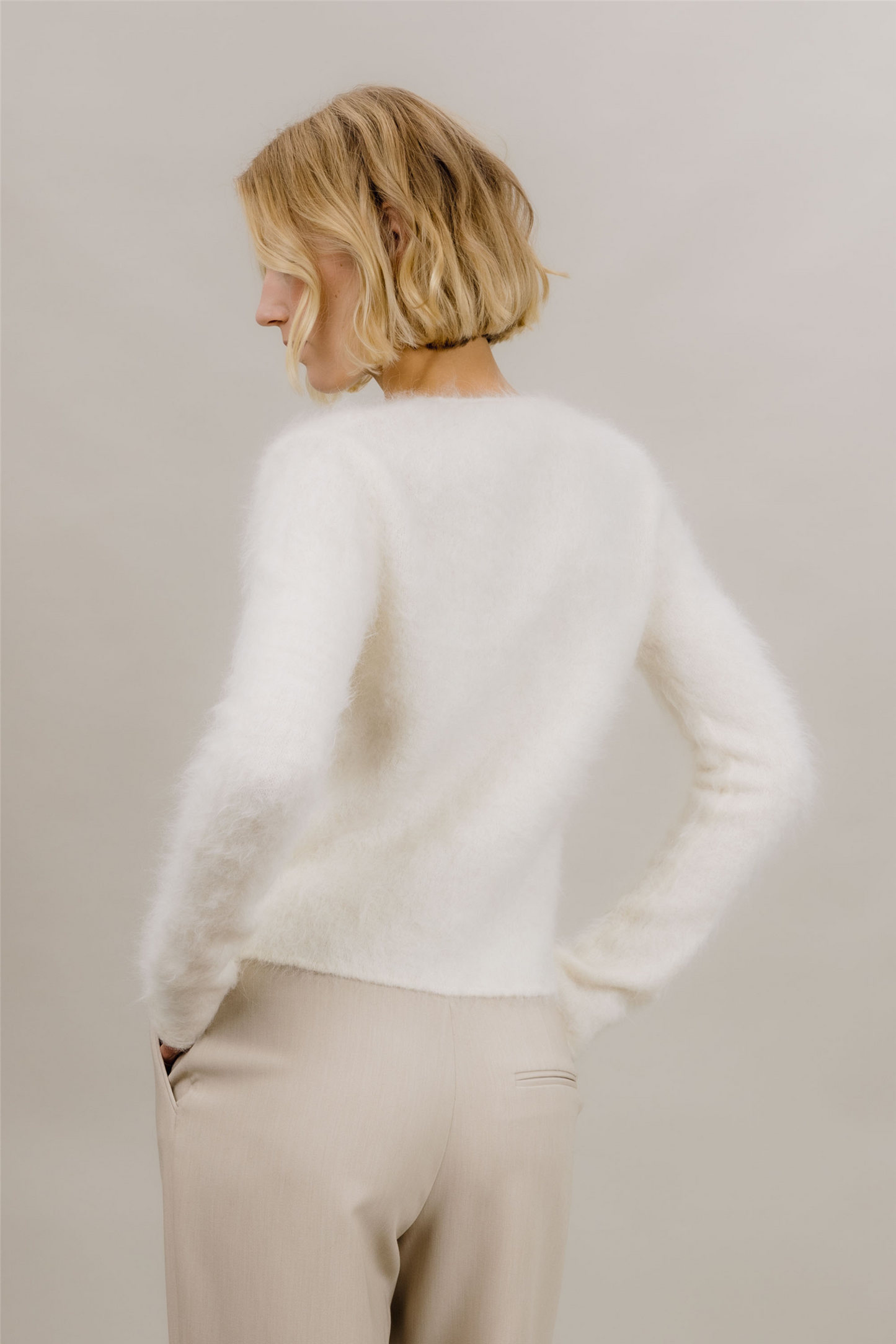 Ada Cardigan Cream.