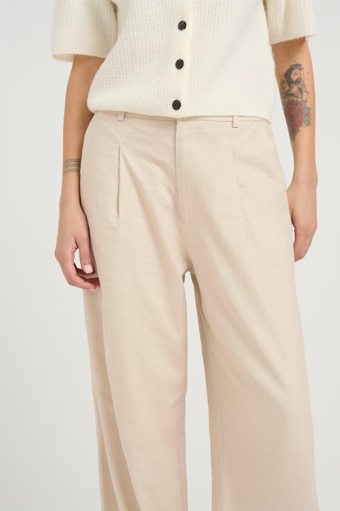 ElarahGZ linen HW pants Ancient Scroll