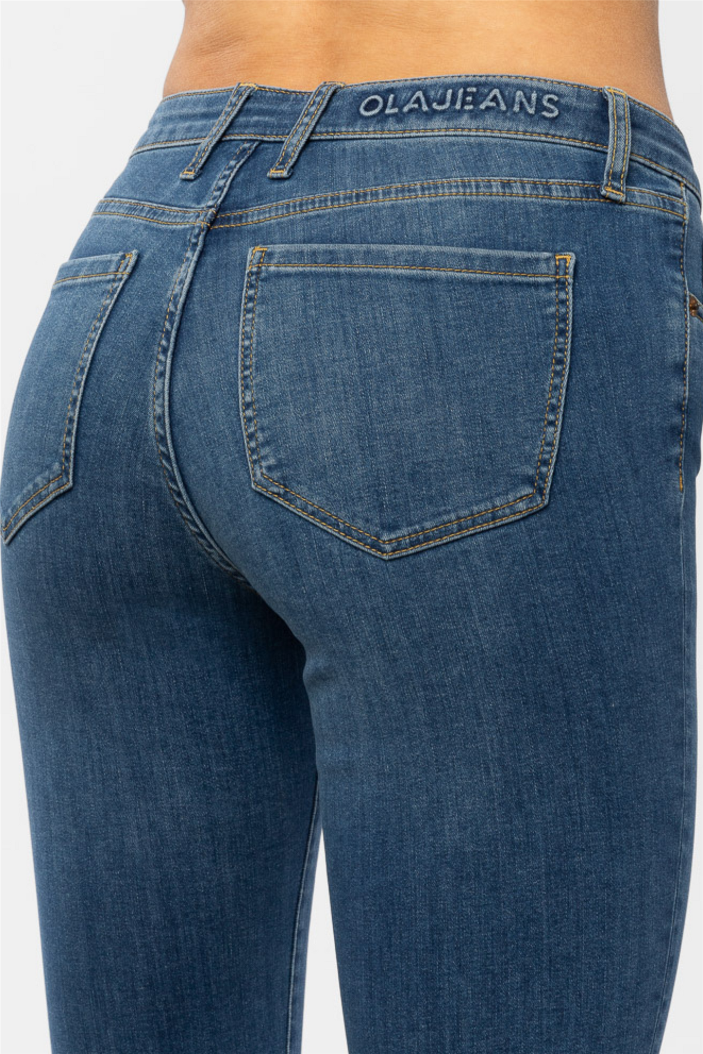 The RUTH Jean Vintage Blue
