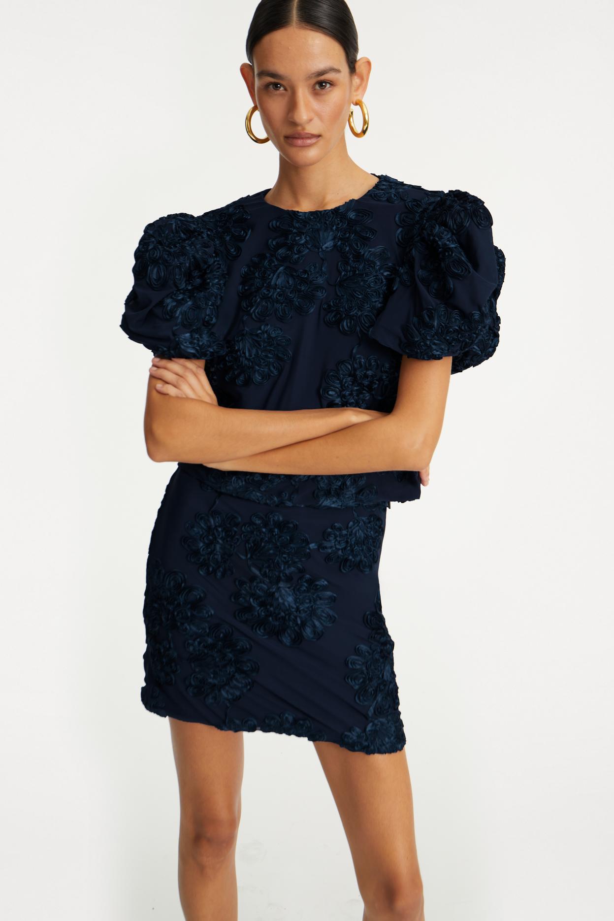 3D Mesh Sleeveless Top Navy Blazer