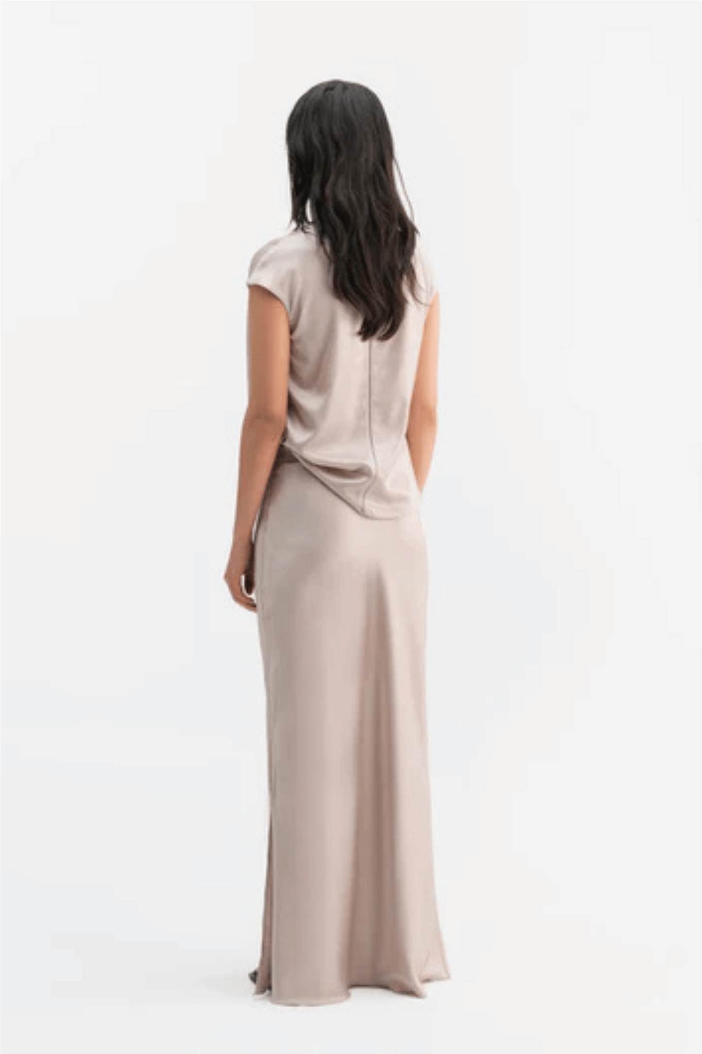 Hana Long Logo Skirt Greige