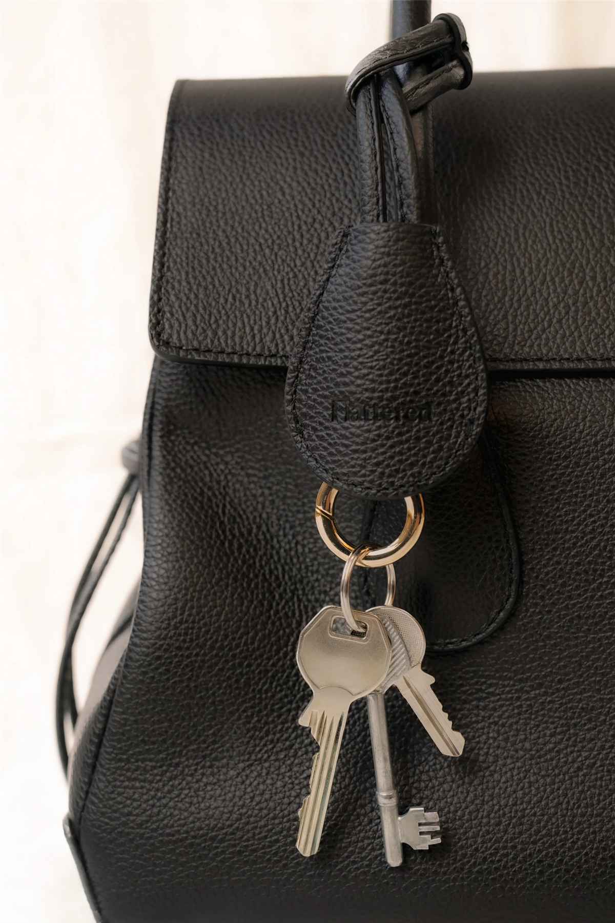 Lydia Tote Bag Grained Leather Black.