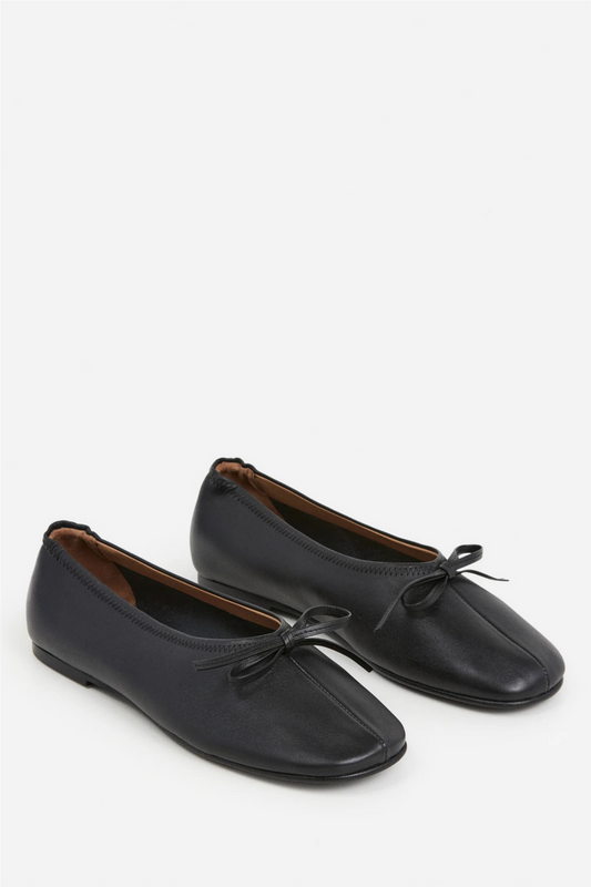 Blaise Leather Black