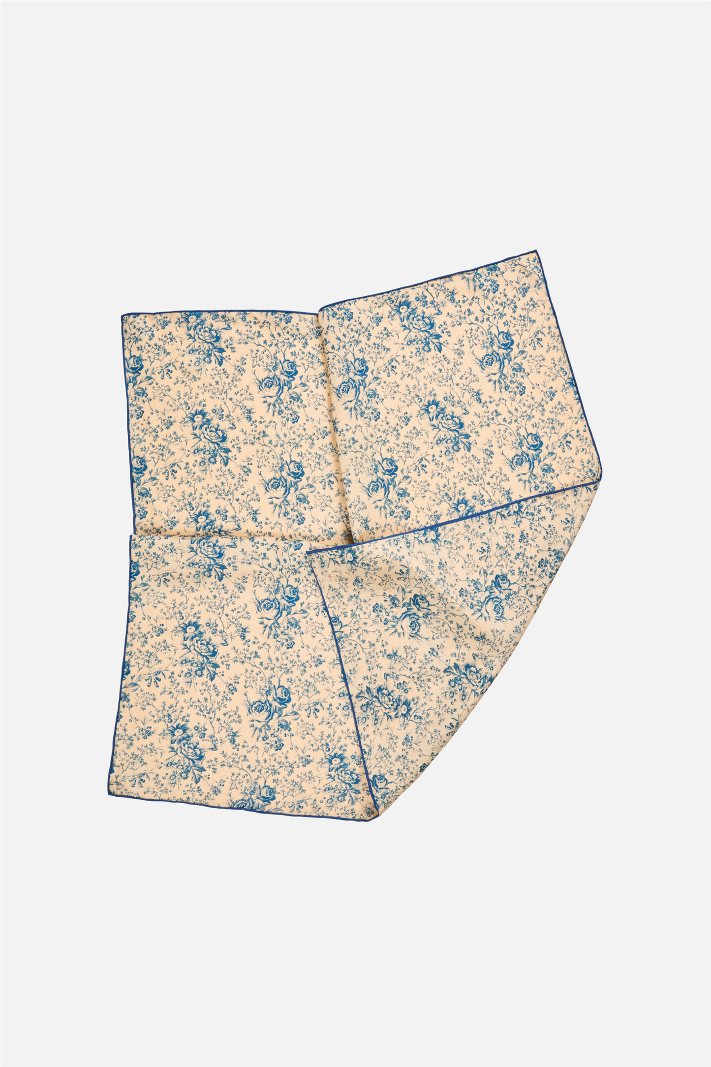 Classical Small Gloria Scarf Beige.