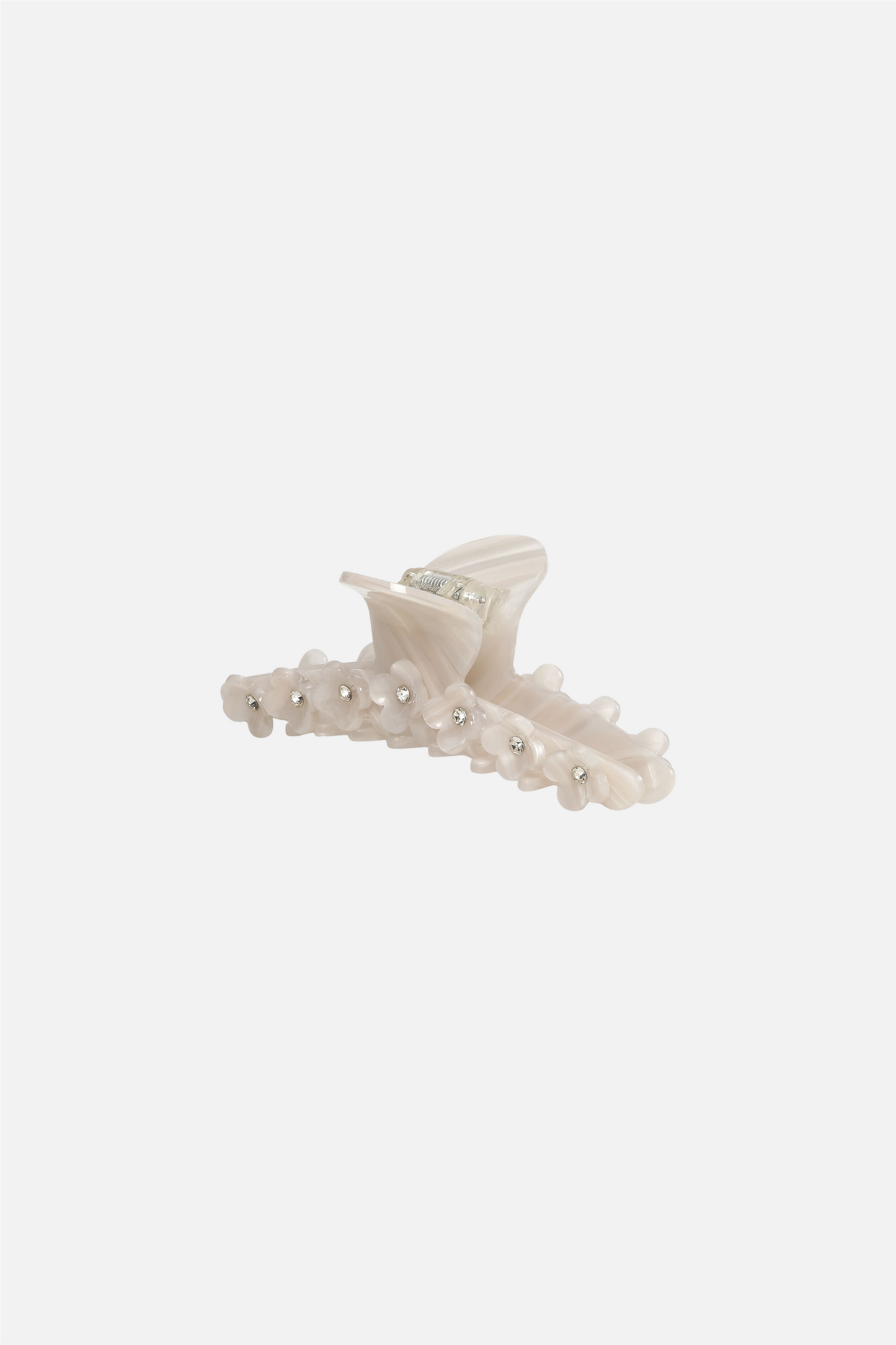 Amour Flower Clip Cream.