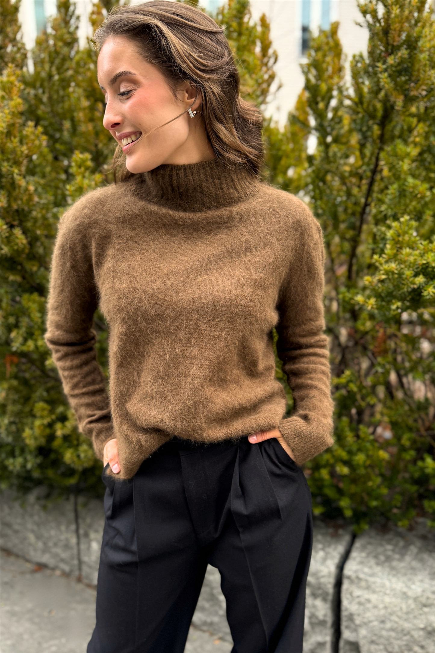 Jade Dark Brown