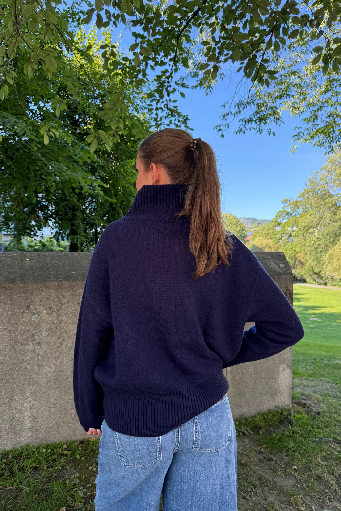 Palace Sweater Bleu Nuit
