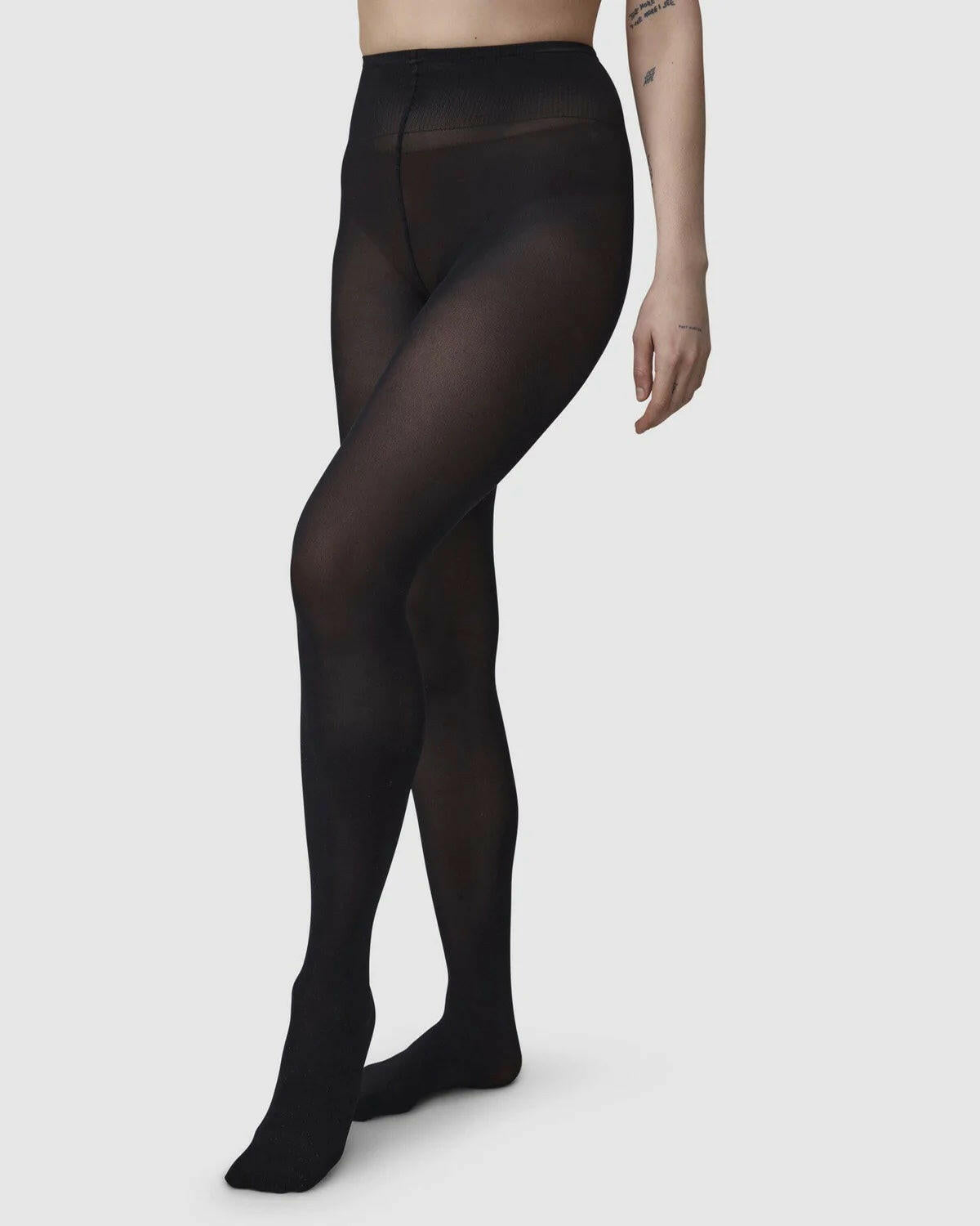 Olivia Premium Tights Black.