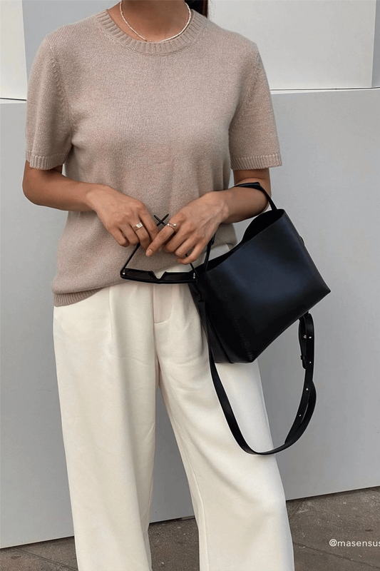 Hedda Midi Handbag leather