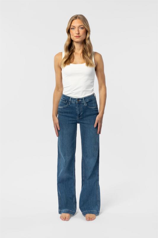 The VICTORIA Jean Vintage Blue