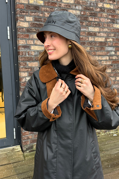 Stormskin Jacket New Black.