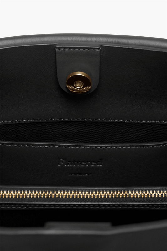 Hedda Midi Handbag leather