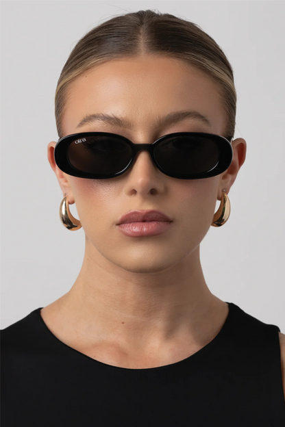 Gina Black/Smoke