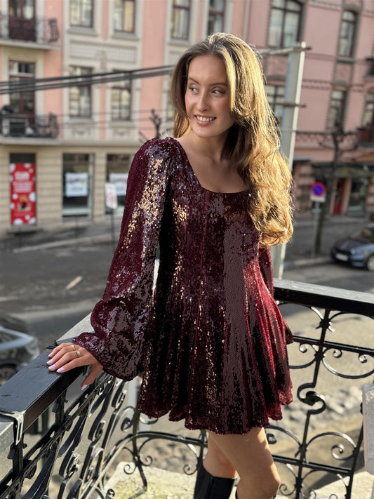 Sophie Sequin Dress Bordeaux