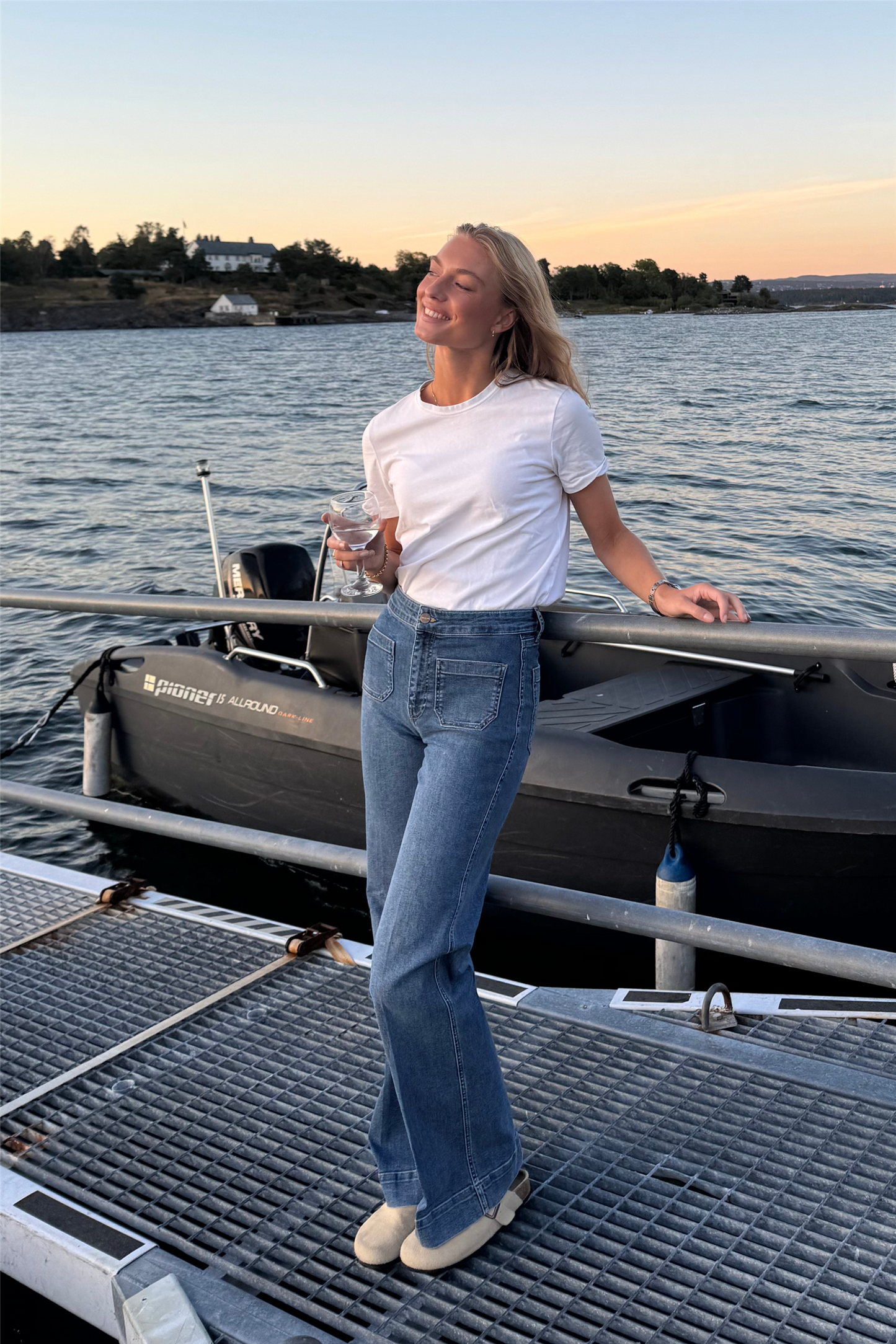The NORA Jean Vintage Blue