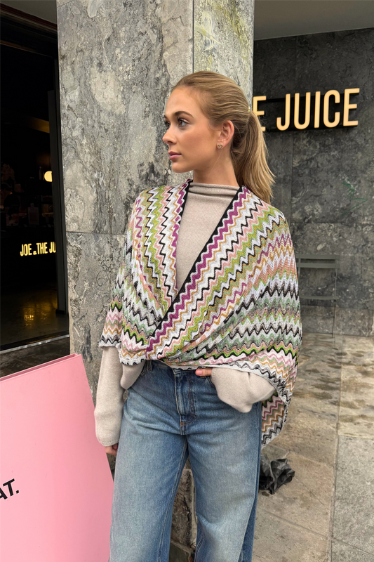Zig Zag Poncho Grey