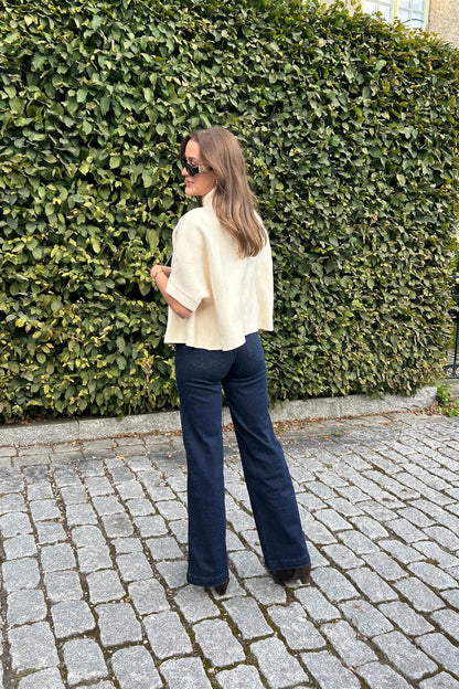 The VICTORIA Jean Dark Blue