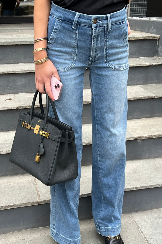 The MONA Jean Vintage Blue