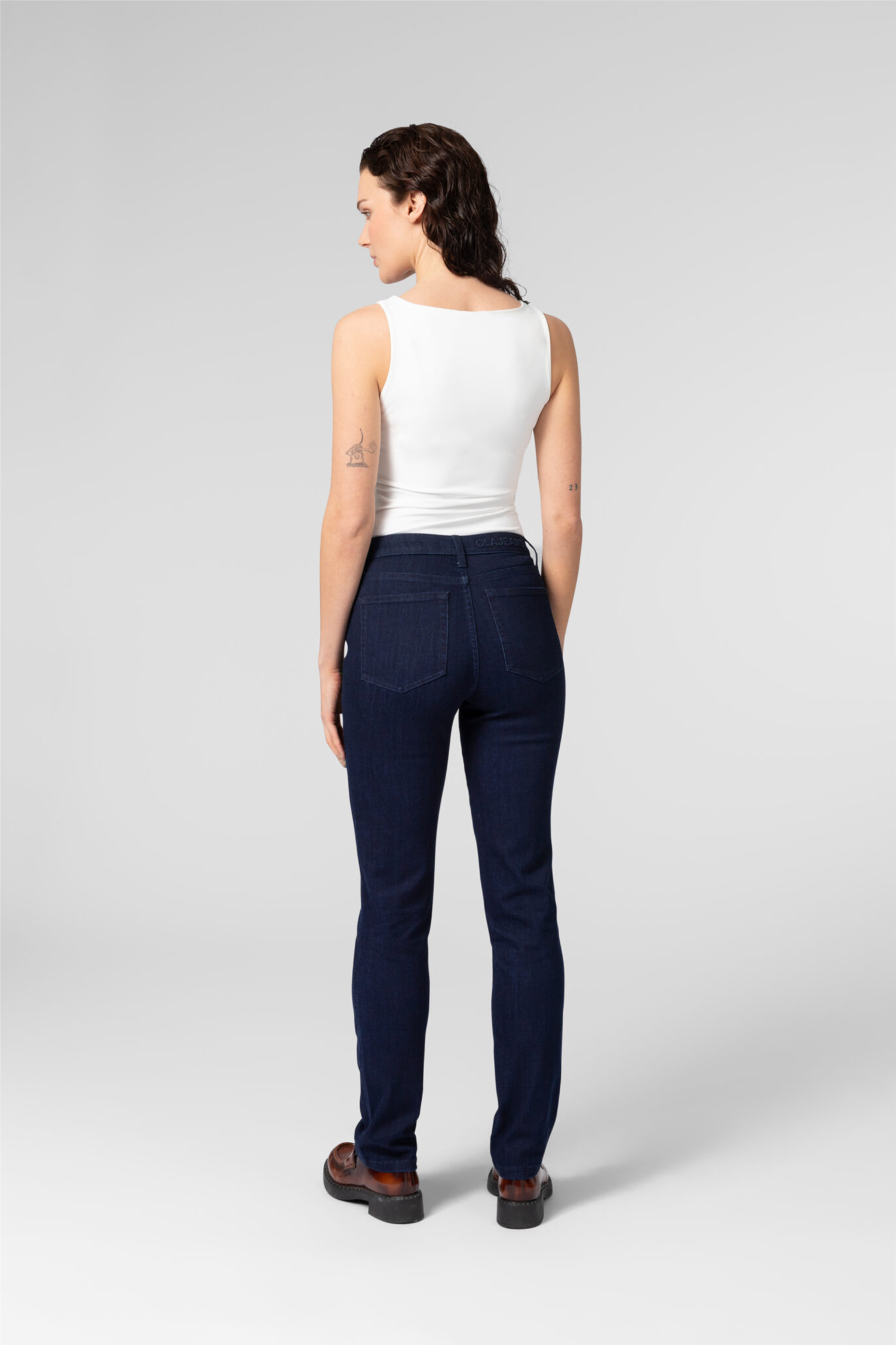 The KARINA Jean Dark Navy.