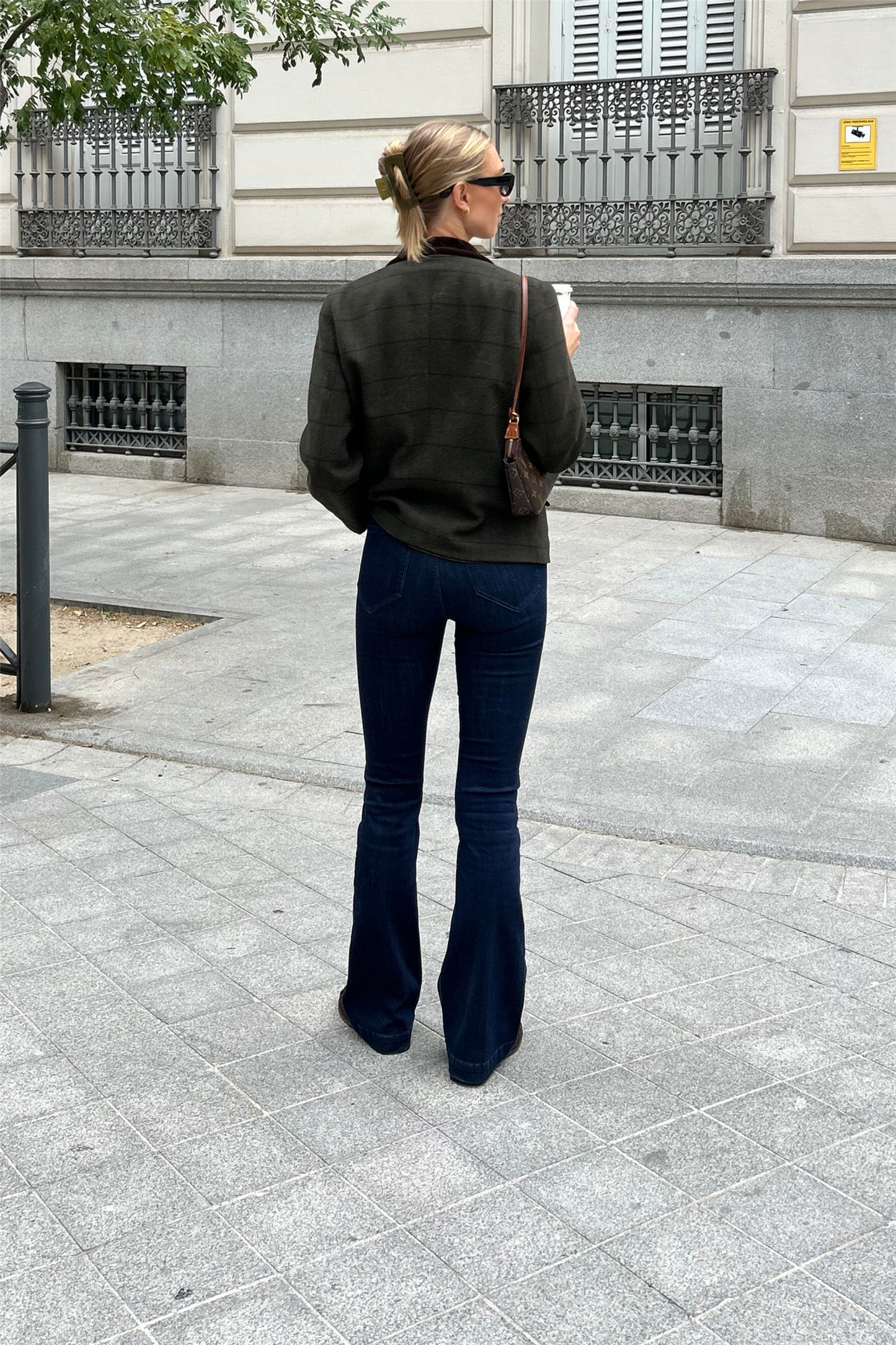 The MERETHE Jean Dark Navy