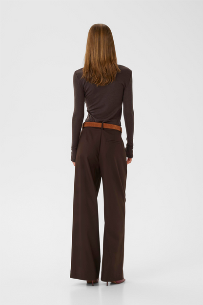 GZninia wool rollneck Chocolate Torte.