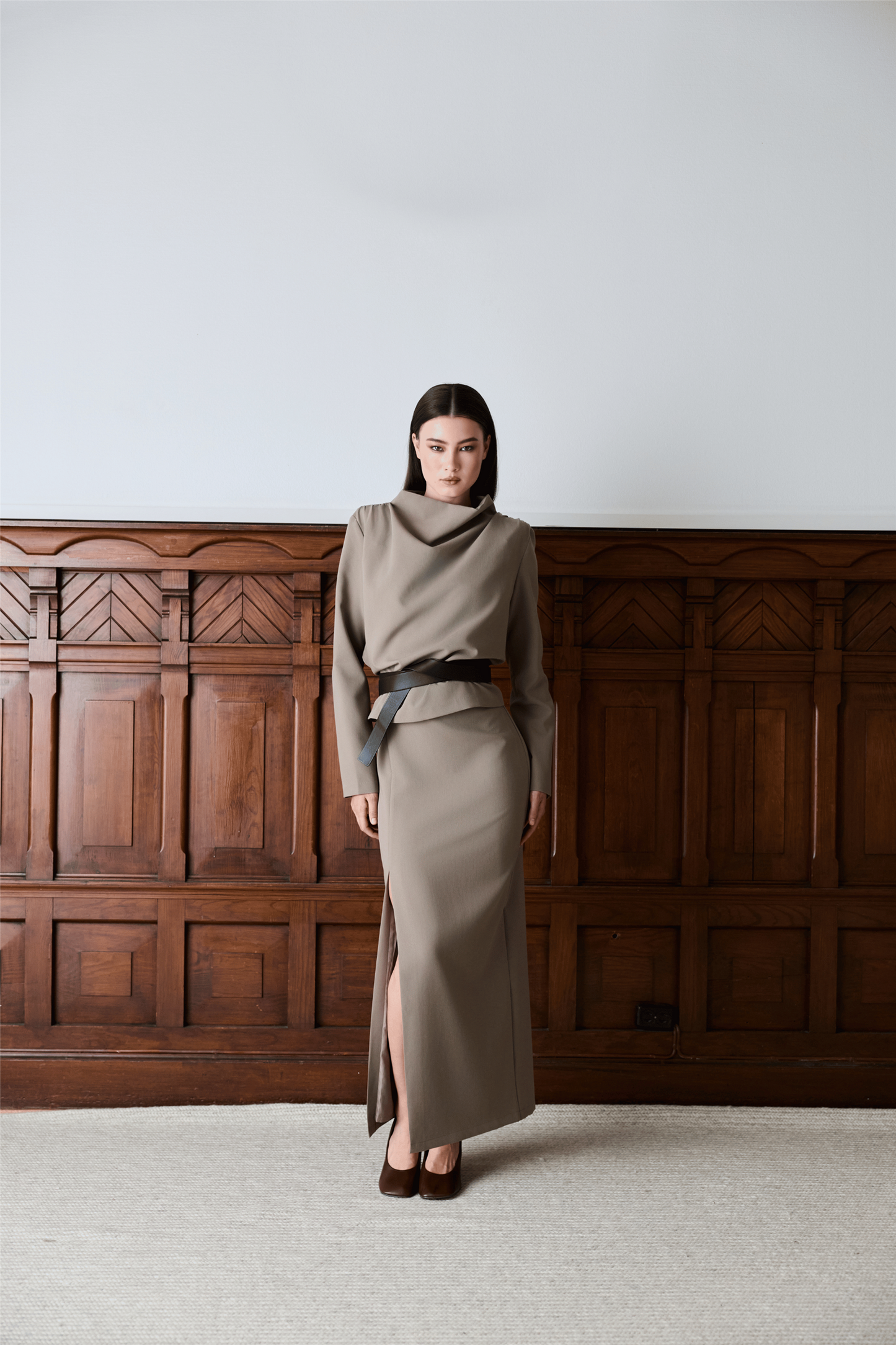 Beverly Top Taupe Grey