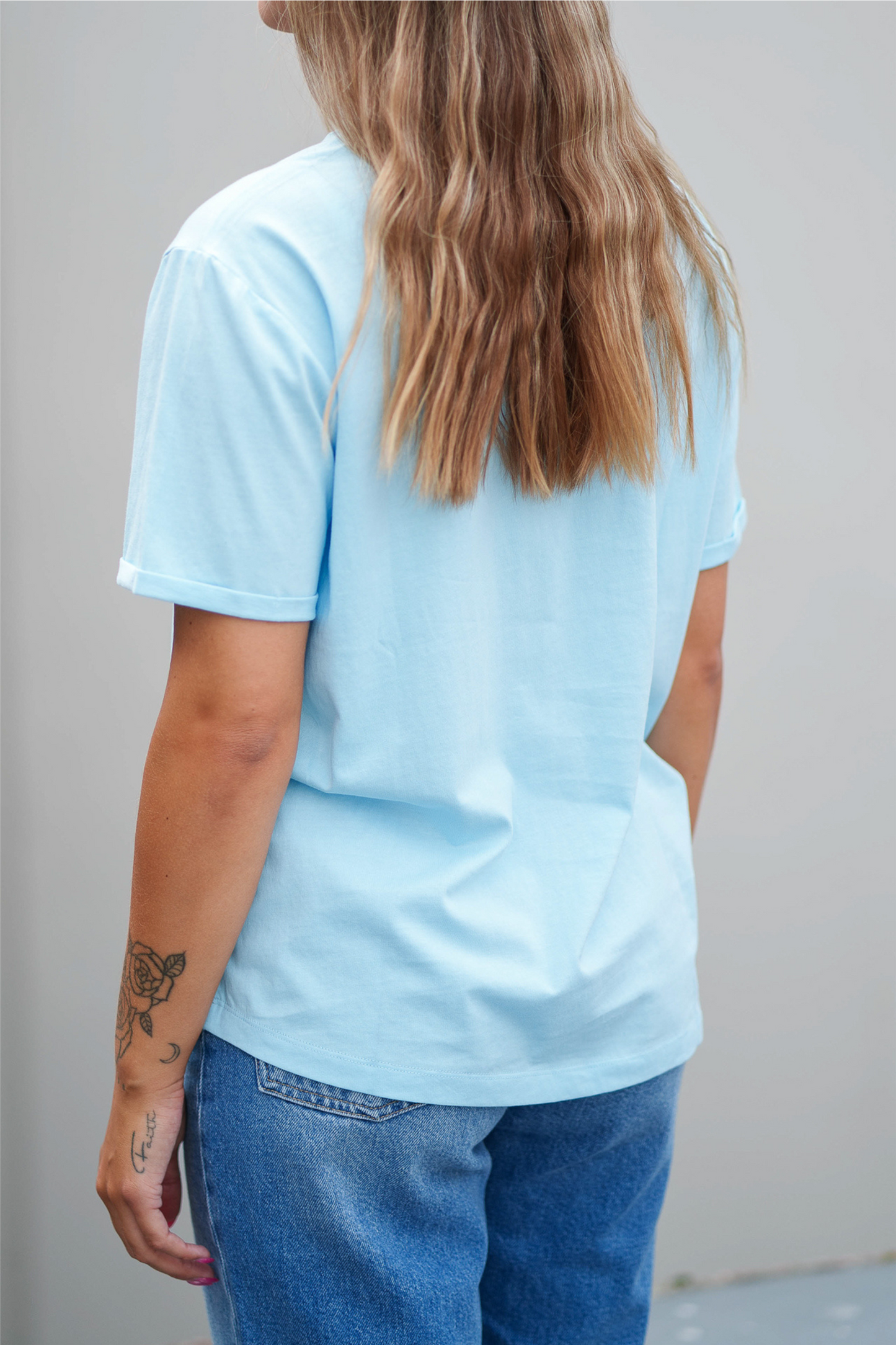 RAUSLinn Logo Tee Crystal Blue