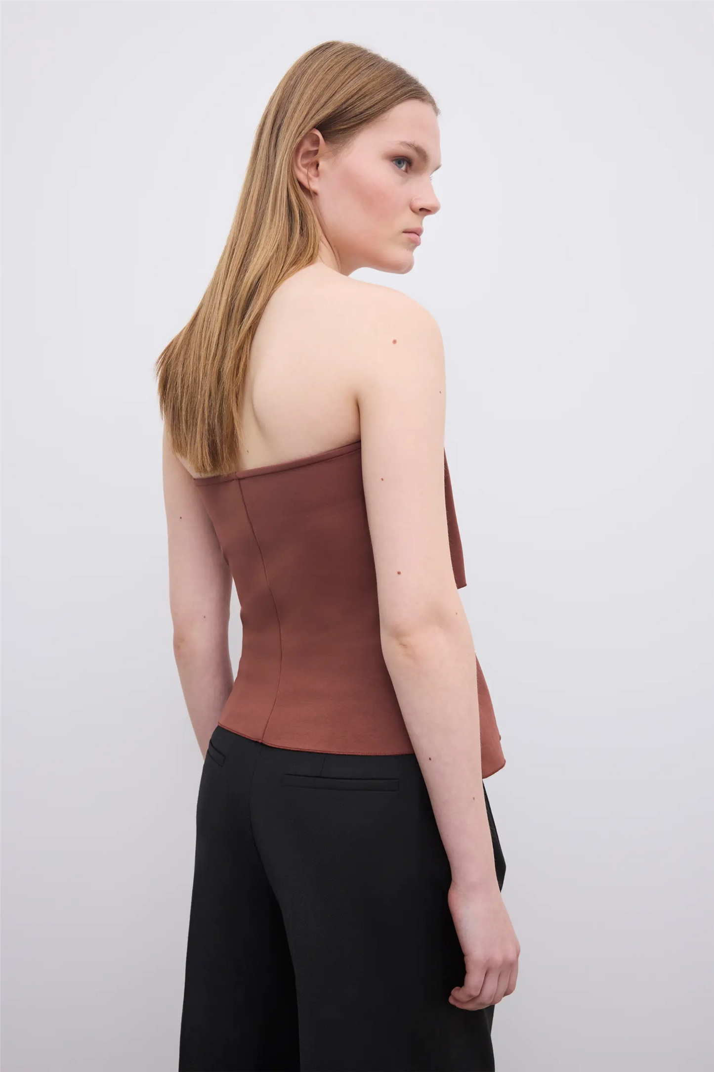 Sculpted Tube Top Mahogny Red