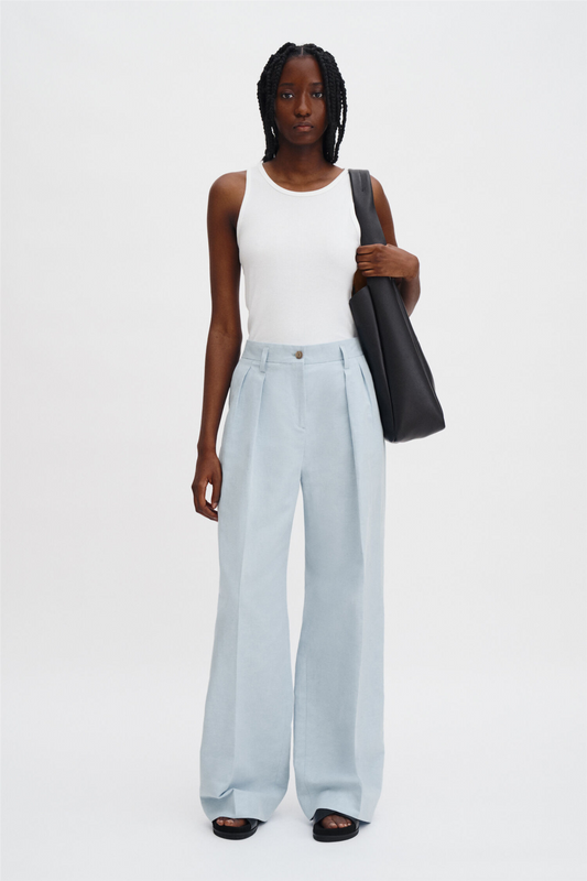 Paloma linen trousers Frost Blue.