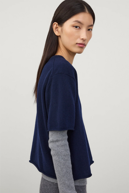 Cila T-Shirt Navy.