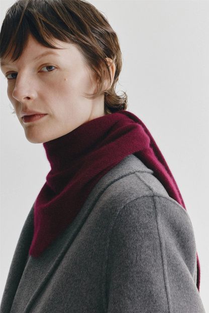 Florianne Scarf Deep Plum.