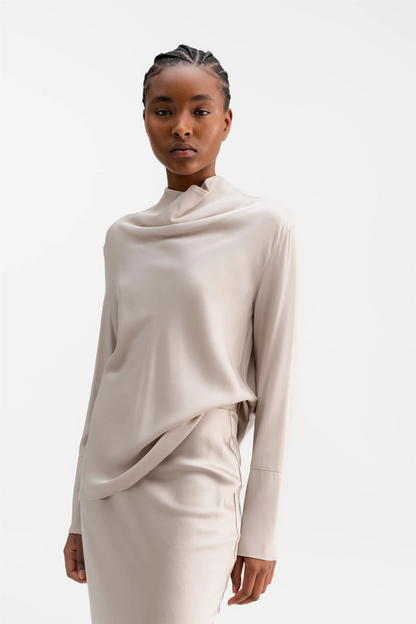 Ayumi silk blouse Greige