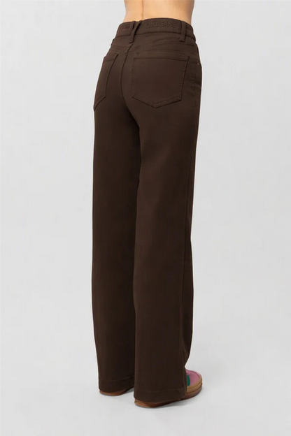 The HENNIE Jean Dark Cacoa