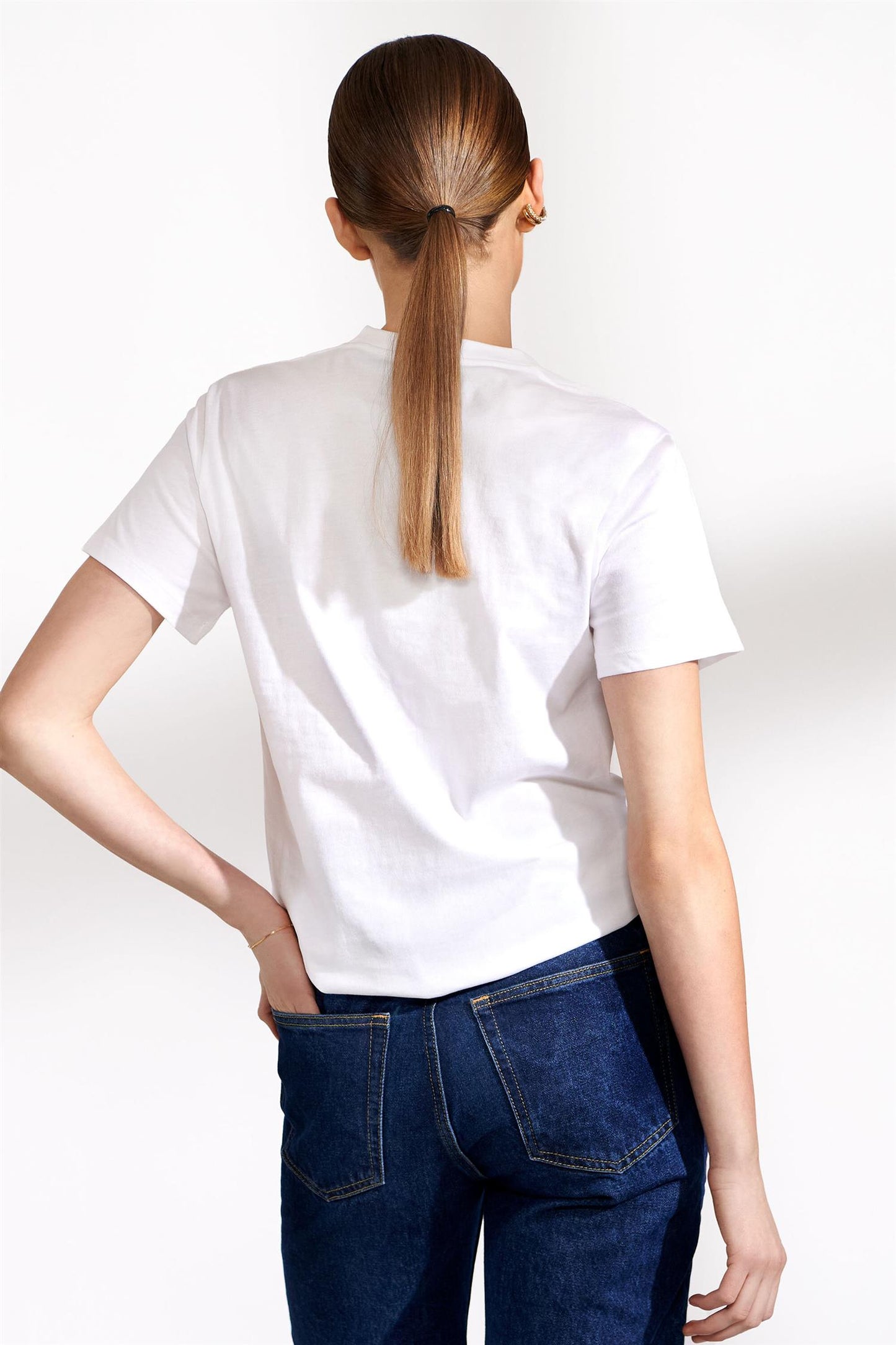 Crew-Neck Regular White