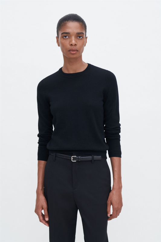 Merino R-Neck sweater Black