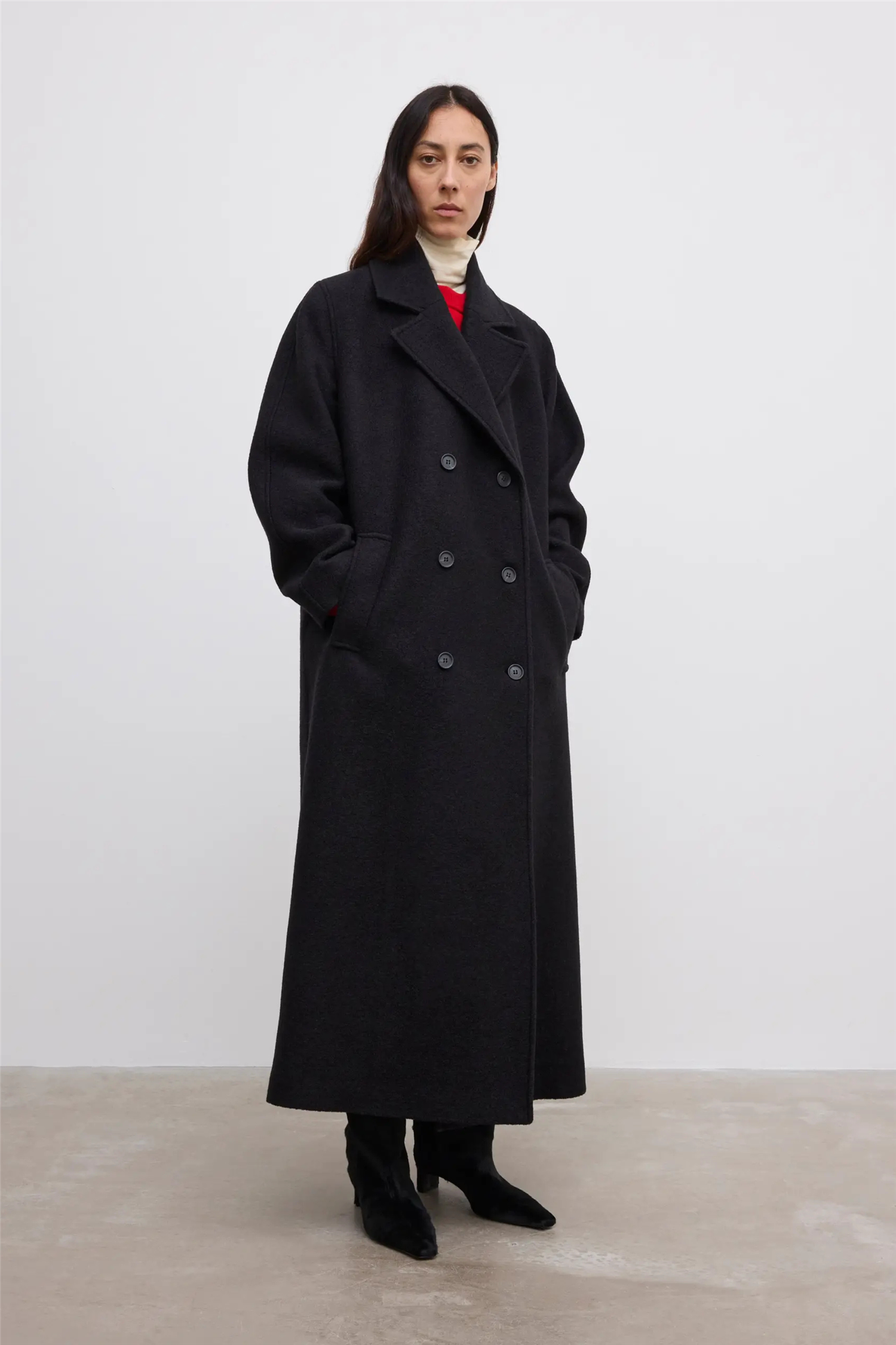 DB Wool Coat Black.