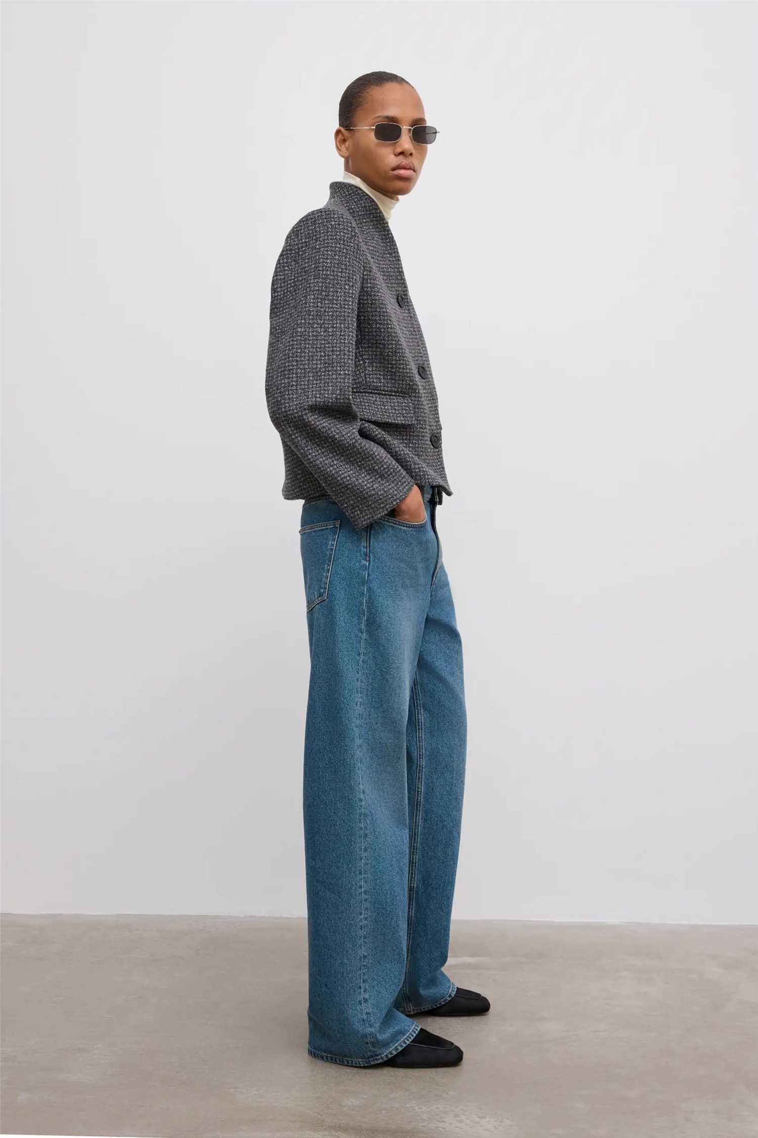 Short Curved Jacket Charcoal Grey.