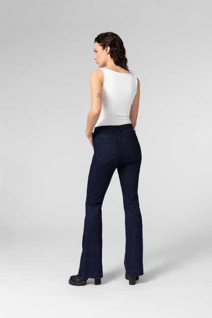 The MERETHE Jean Dark Navy