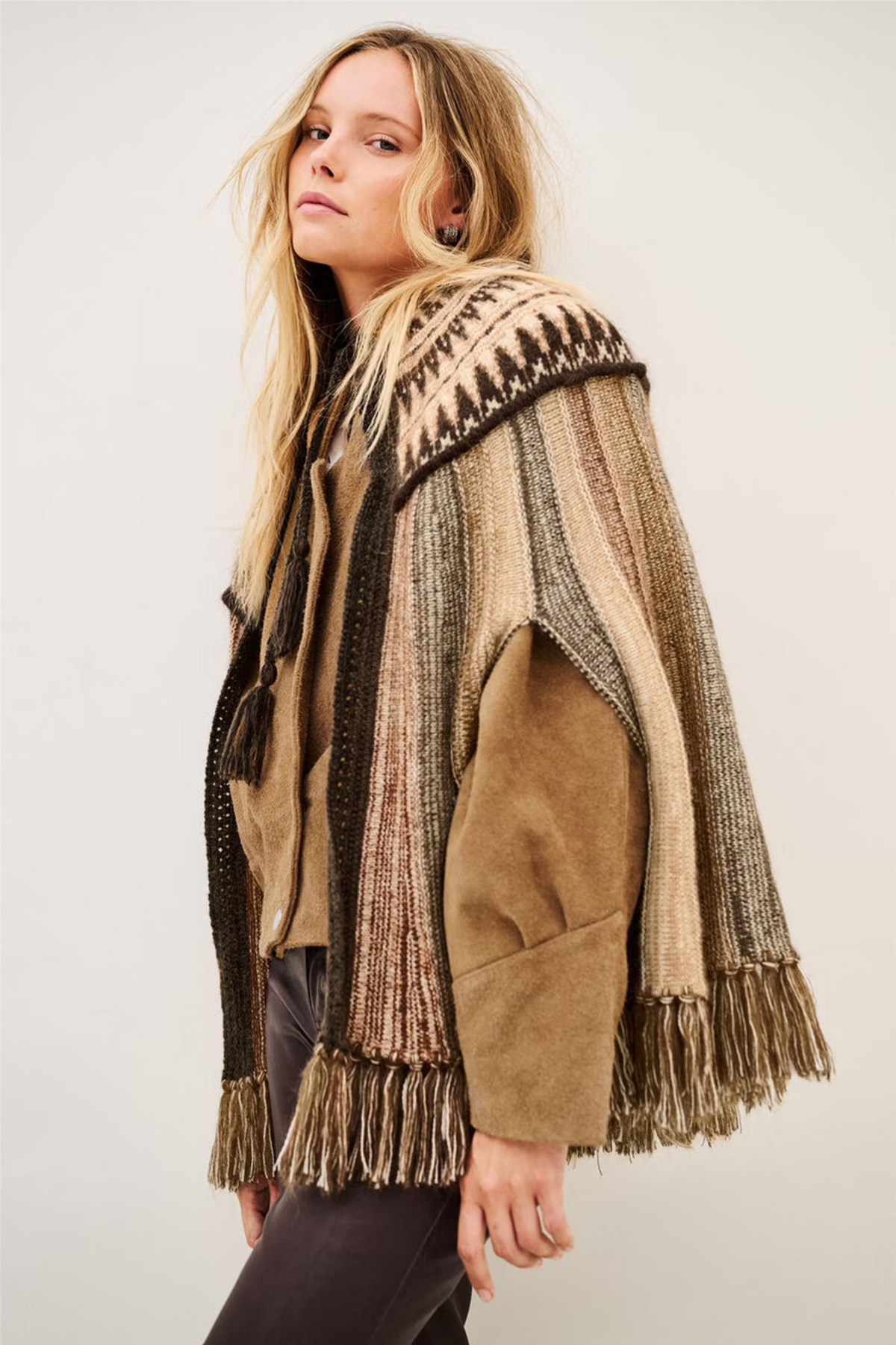 Prato Poncho Ebene.