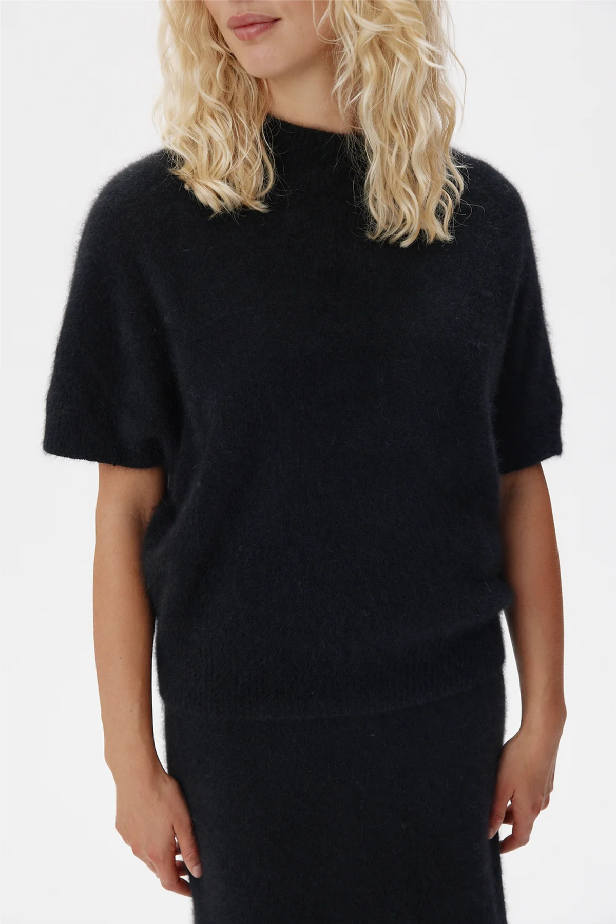 Doanna Sweater Black