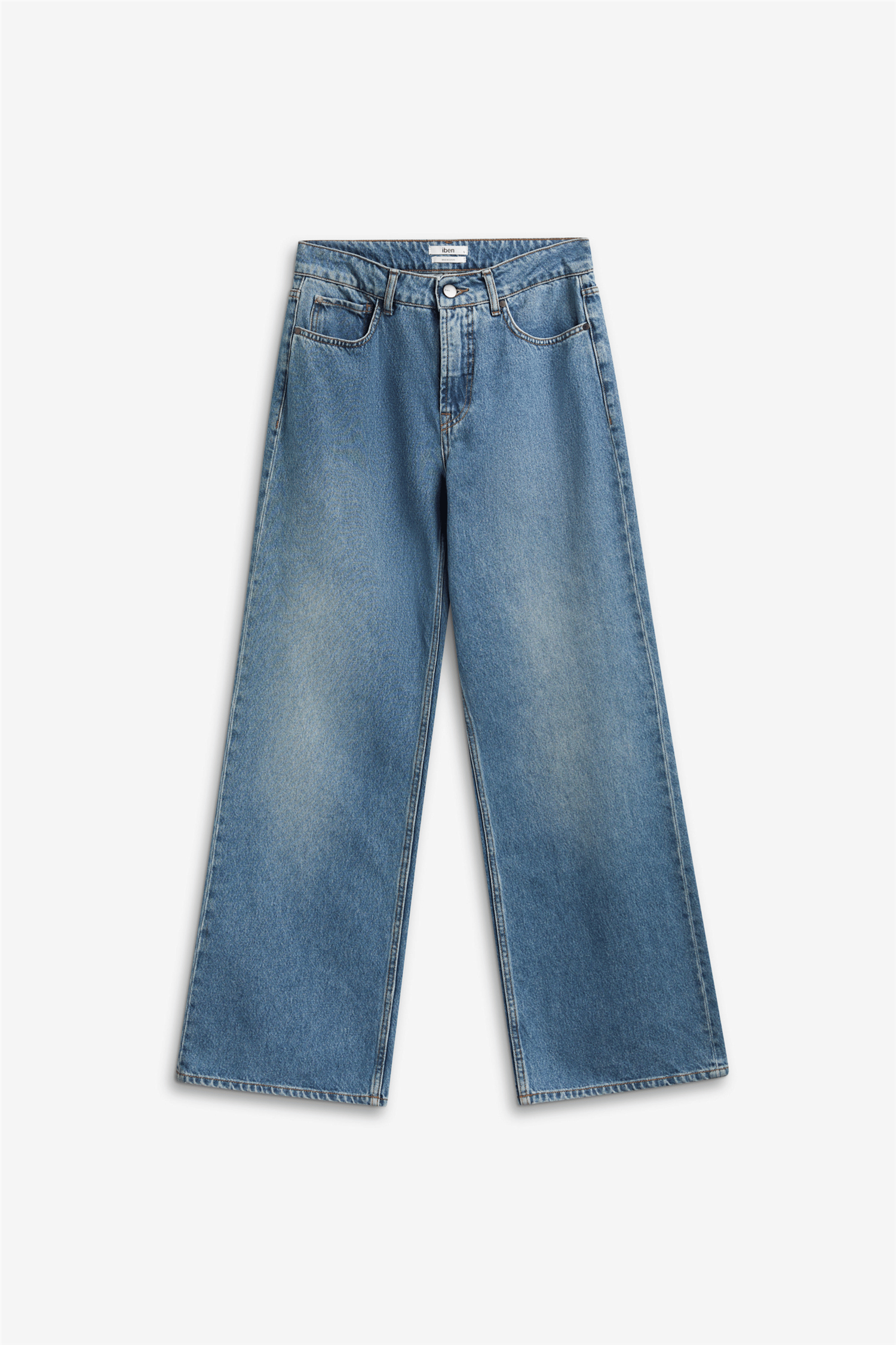 Reign Jeans Medium Blue.