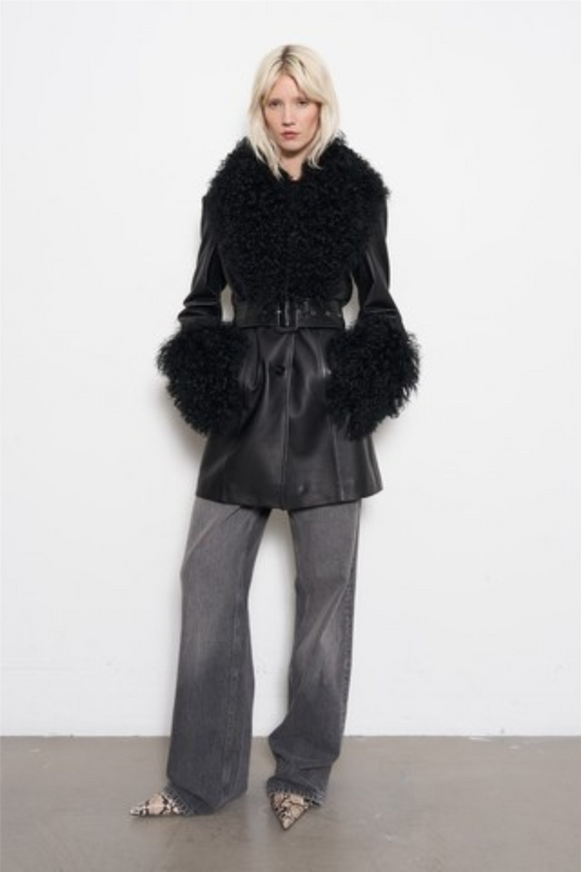 Mimmi Jacket Black.