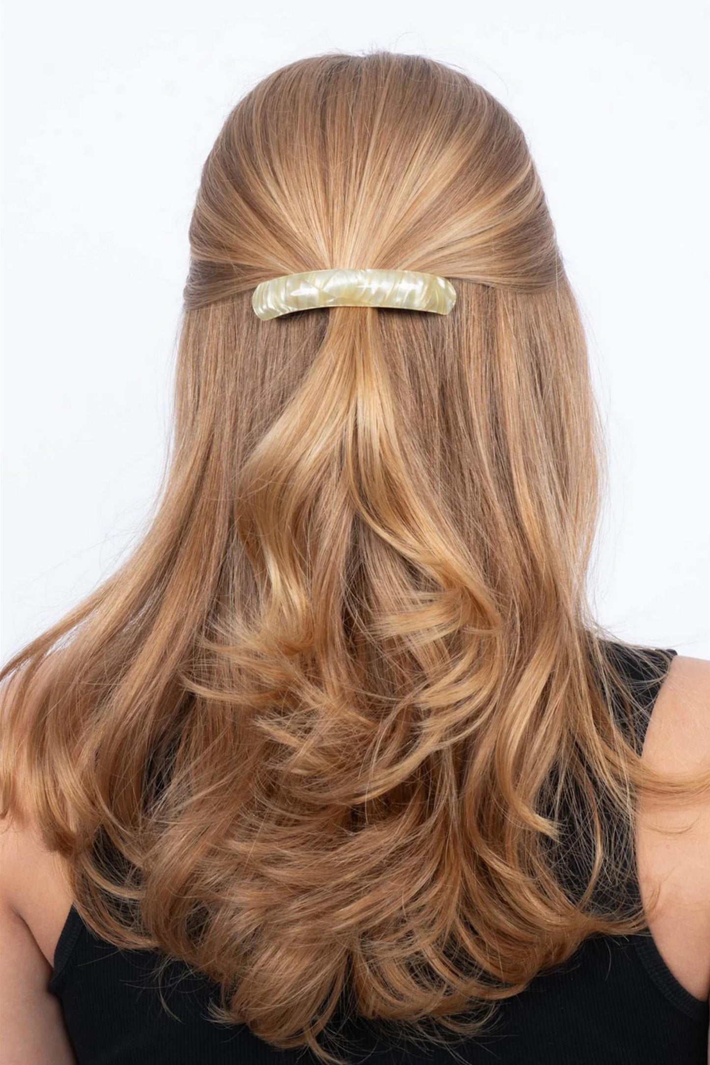 Curved Soft Serve Clip Pistachio
